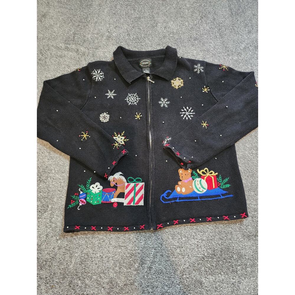 Designers Originals Studio Medium Full-Zip Christmas Santa Cardigan Sweater